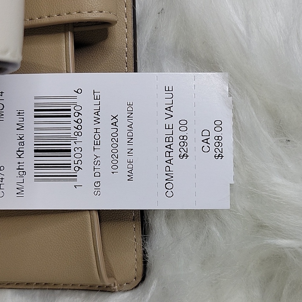 Coach Tech Wallet In Signature Canvas With Nostal… - image 7